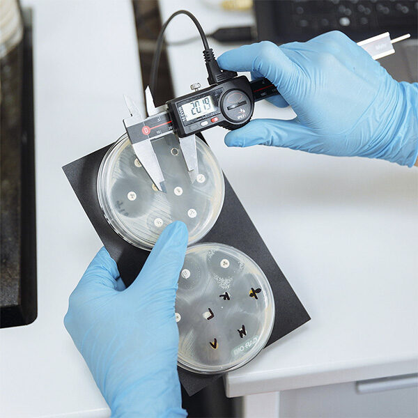 Tumbnail_0000_Antibiotic resistance 3_RS kopie